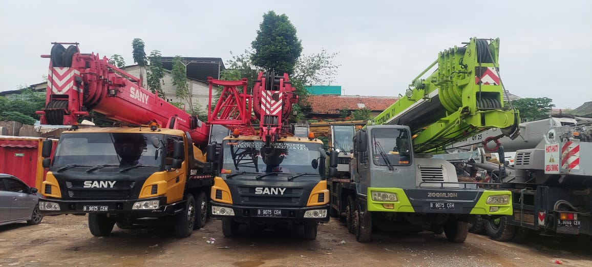 Mobile Crane